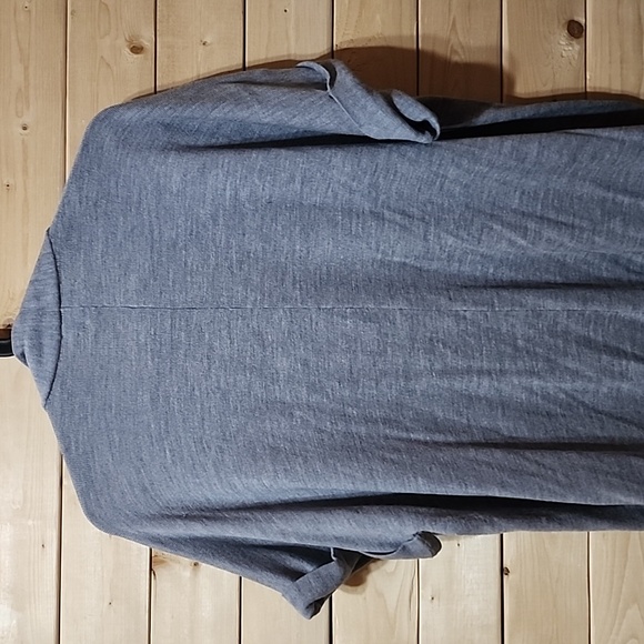 Vineyard Vines 100% merino wool Heather Grey cardigan Size M/L - Picture 6 of 7